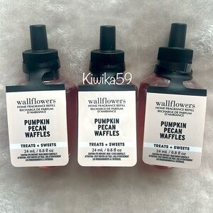Bath & Body Works Pumpkin Pecan Waffles Wallflowers